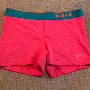 Nike spandex